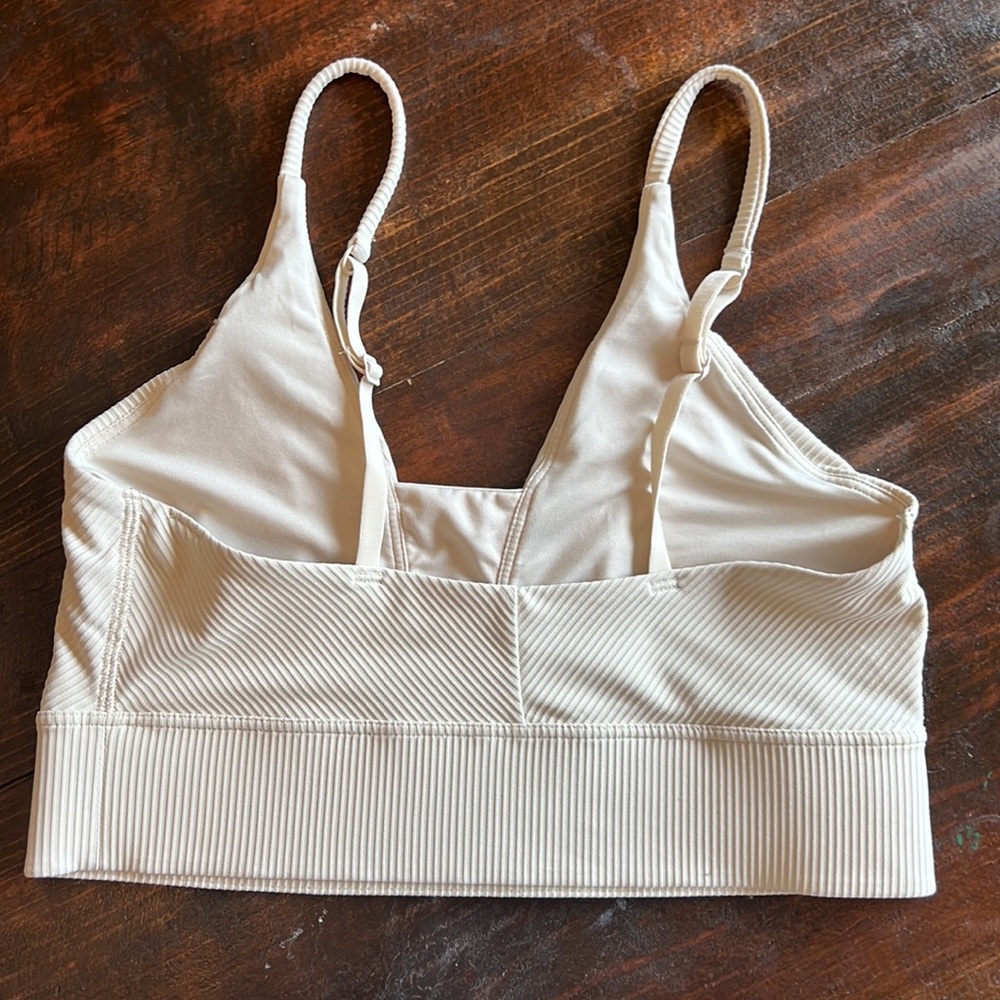 Old Navy Cream Ribbed Activewear Set - Picture 4 of 12